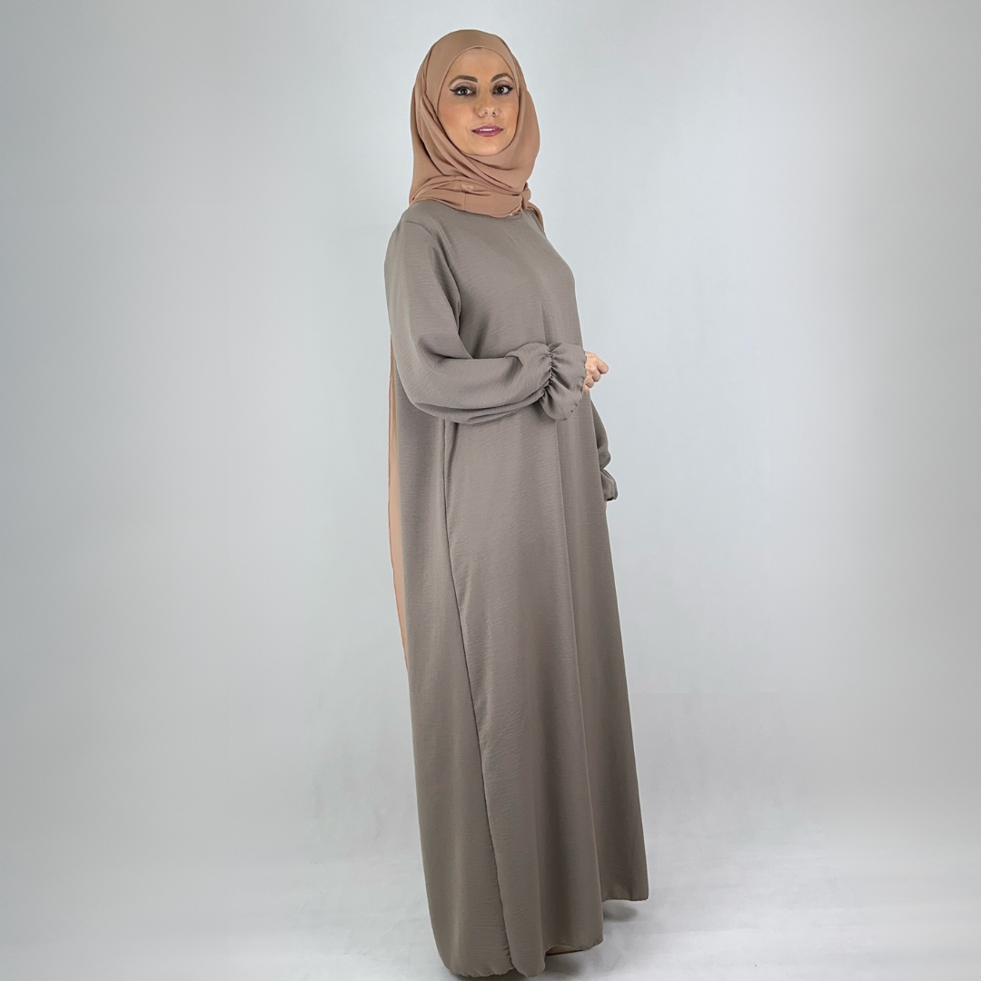 Dalia Abaya