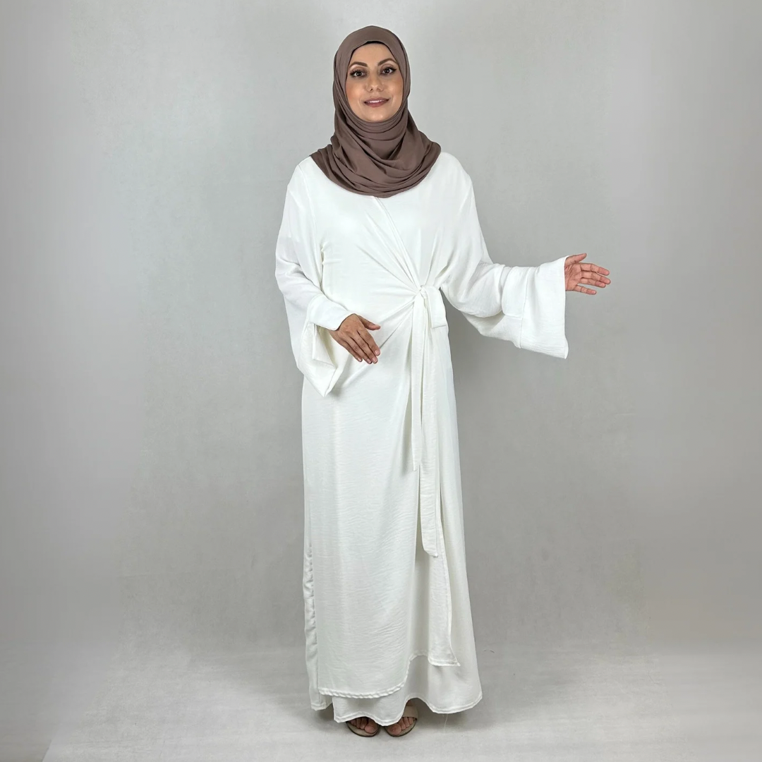 Samra Abaya in Wickeloptik