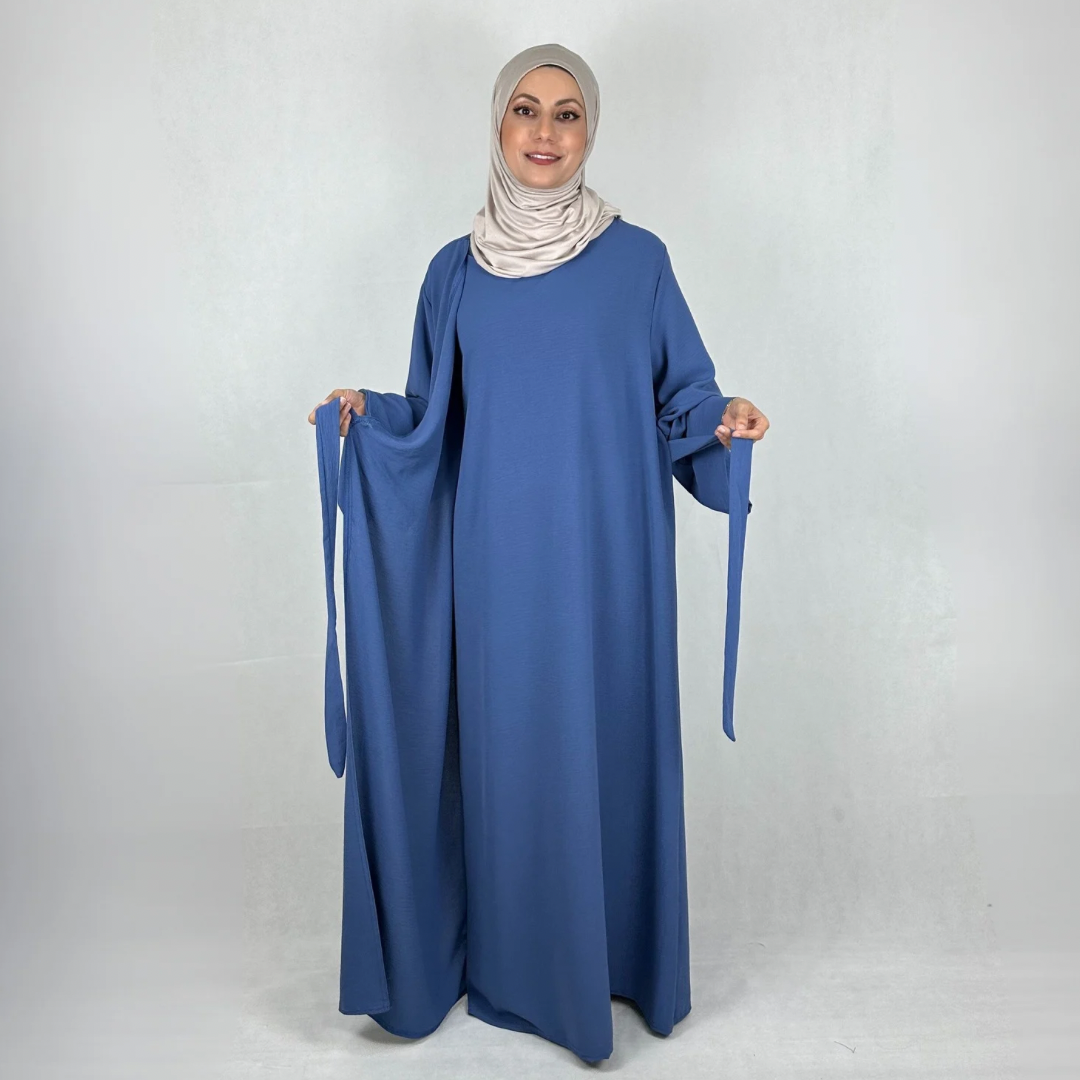 Samra Abaya in Wickeloptik