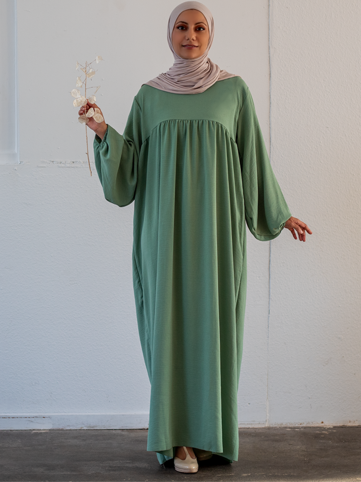 Rose Abaya