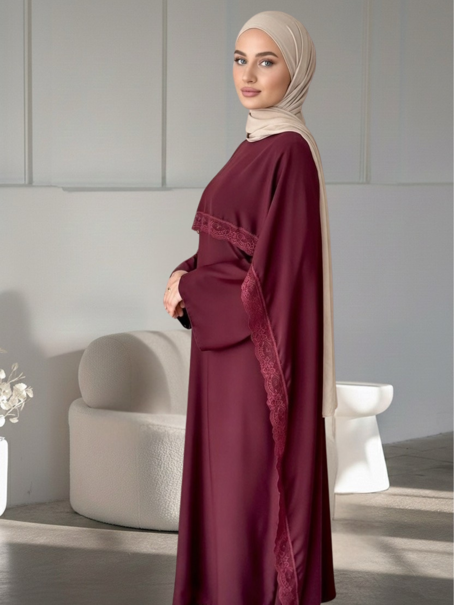 Rania Spitzen Cape Kleid